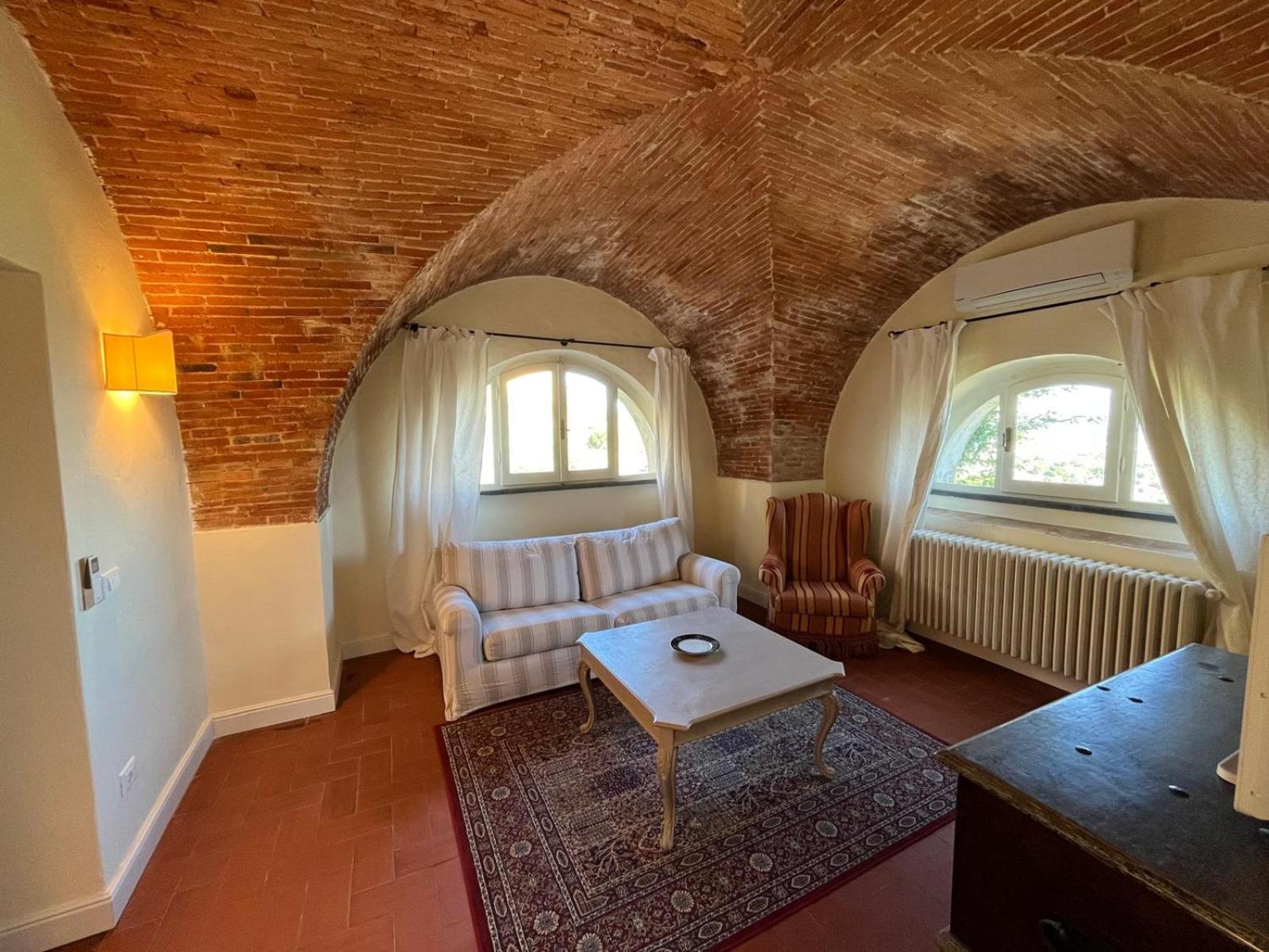 Hotel Villa Sermolli Борго-а-Буджано Экстерьер фото