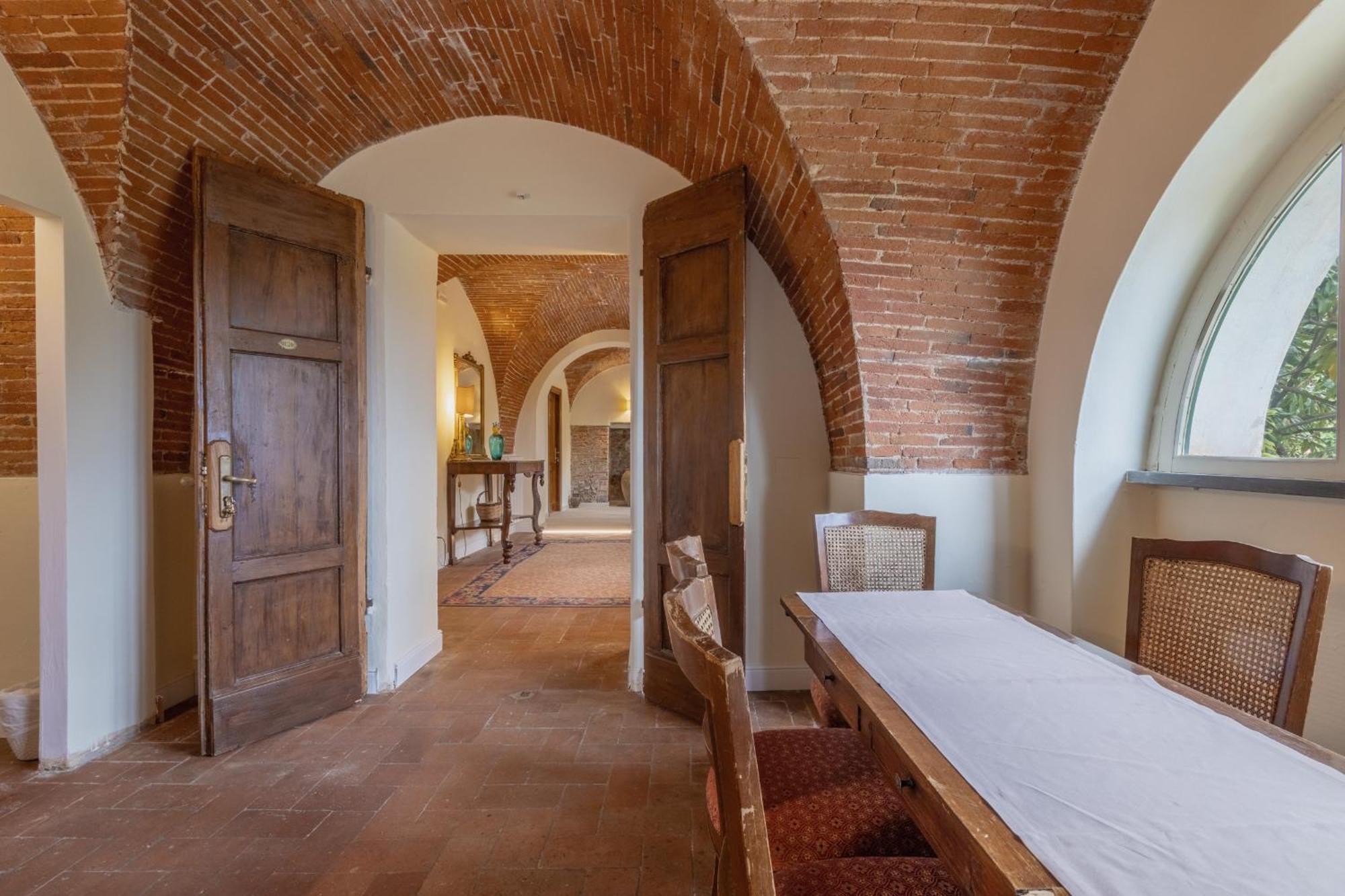 Hotel Villa Sermolli Борго-а-Буджано Экстерьер фото